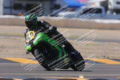 media/Oct-08-2023-CVMA (Sun) [[dbfe88ae3c]]/Race 5 Amateur Supersport Open/